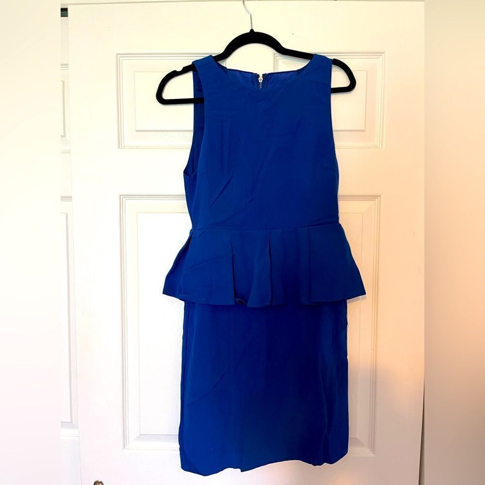 Alice and Olivia Dress. Size 6.